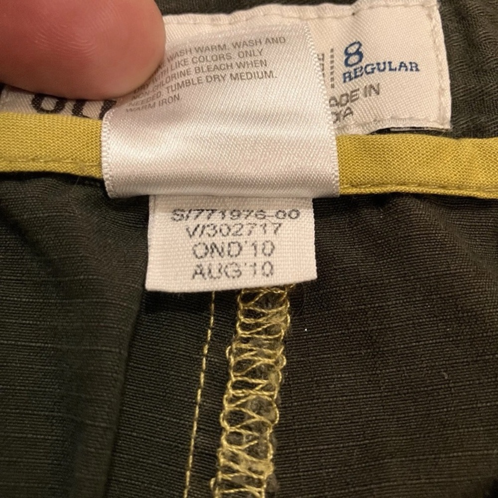 Women's Cargo Pants - Classic Utility Style - Picture 5 of 8